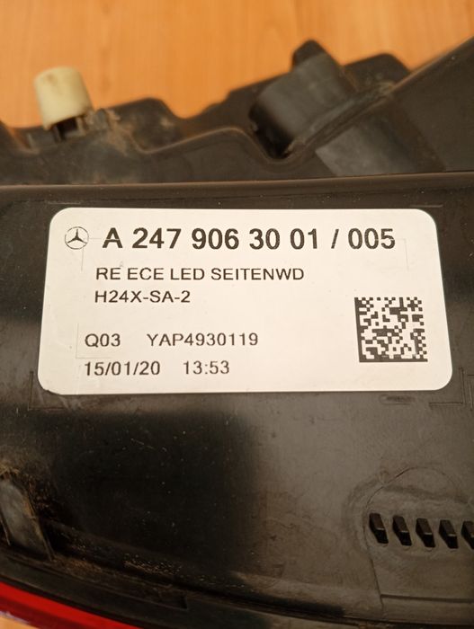 Tripla lampa stop dreapta spate Mercedes GLA  w156 Facelift A247 906 30 01