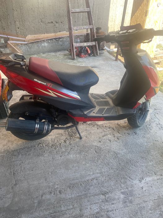 Vând Scuter de 50cc.