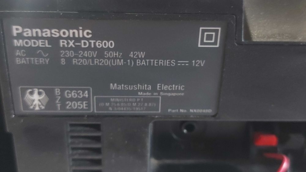 Panasonic RX-DT600 двукасетъчен радиокасетофон със CD плейър