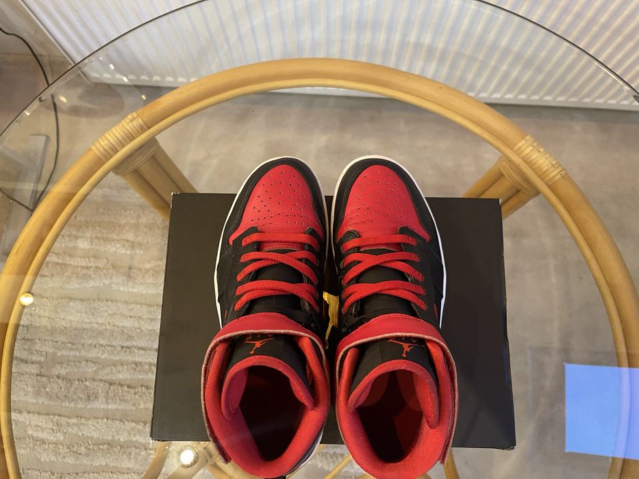 Jordan 1 High FlyEase Bred