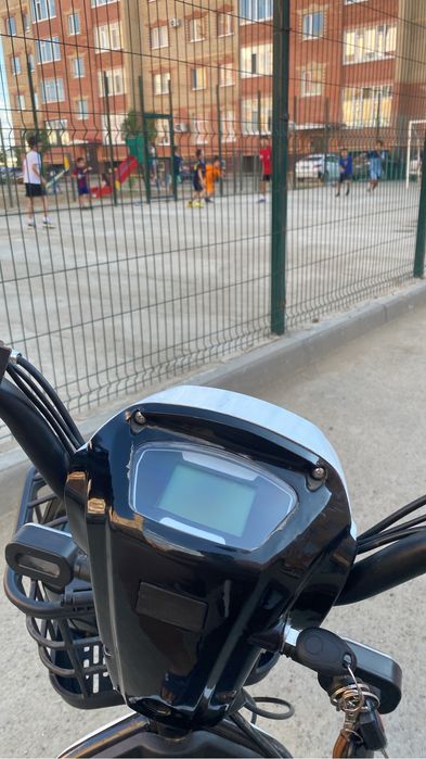 Электроскутер ск8