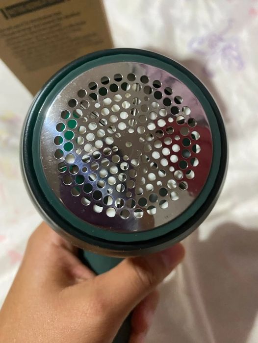 Електрически тример за дрехи