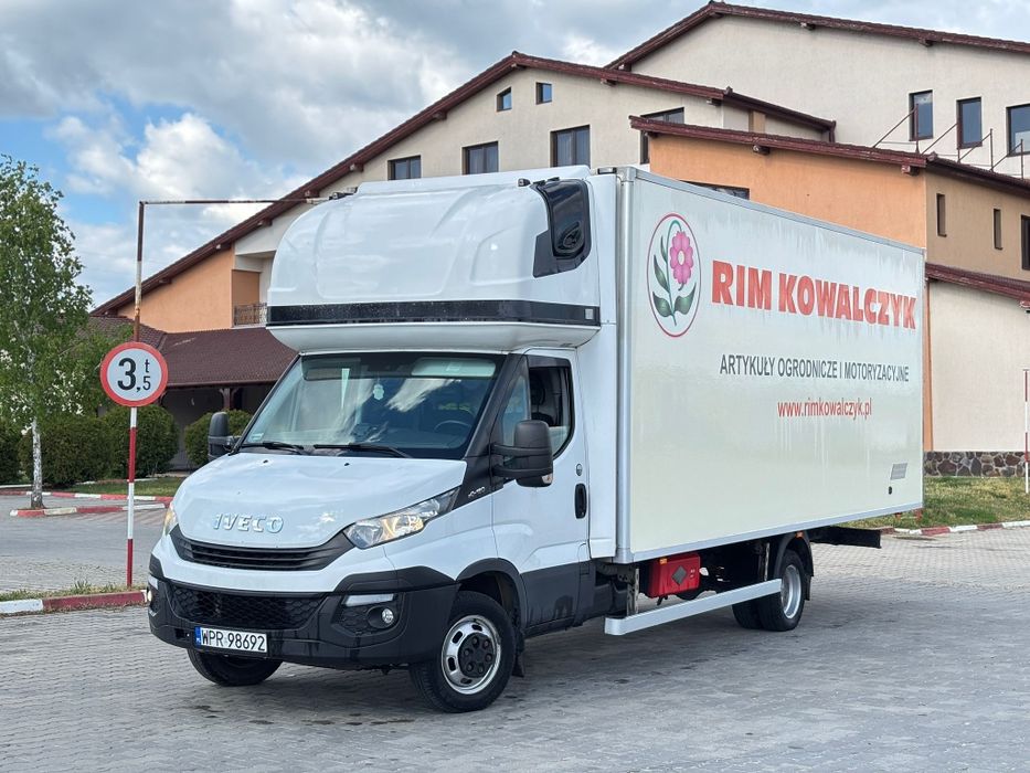 Iveco daily 2018 12 europaleti 6'20 m impecabil!