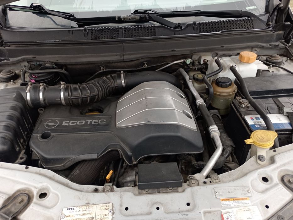 Vând Opel antara 2.0