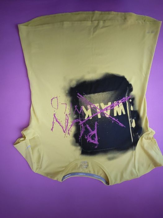 Тениска Nike Л размер