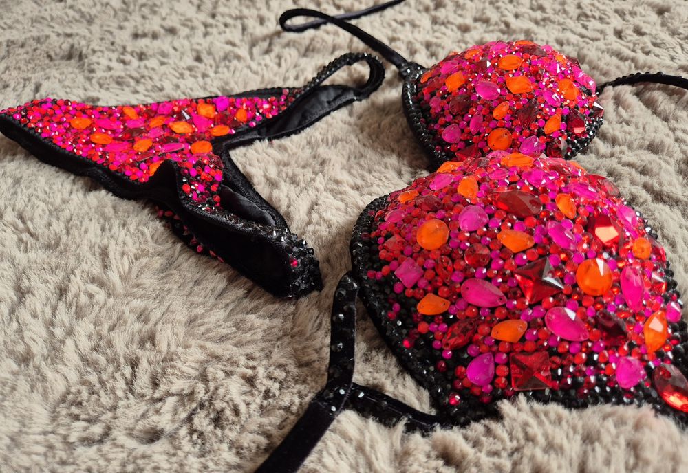 Costum Bikini fitness nou, marimea S