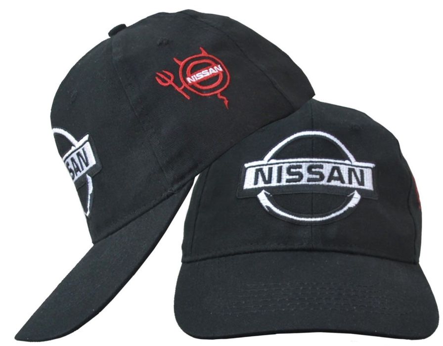 Шапка с козирка с бродерия Nissan