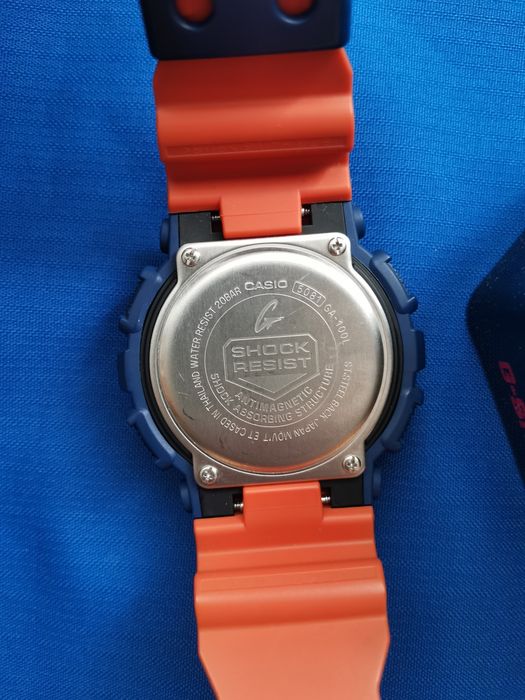 НОВА ЦЕНА Часовник Casio G-shock GA100L-2A