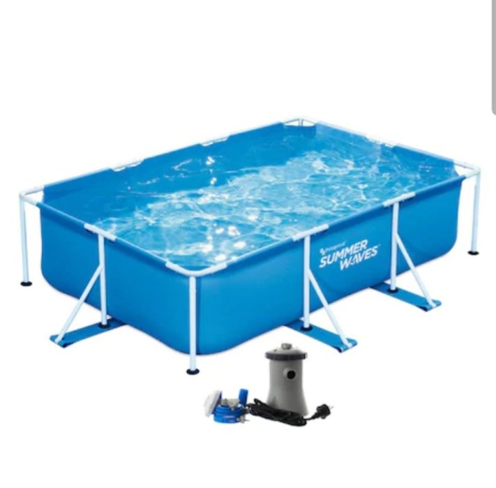 Vând piscina Bestway