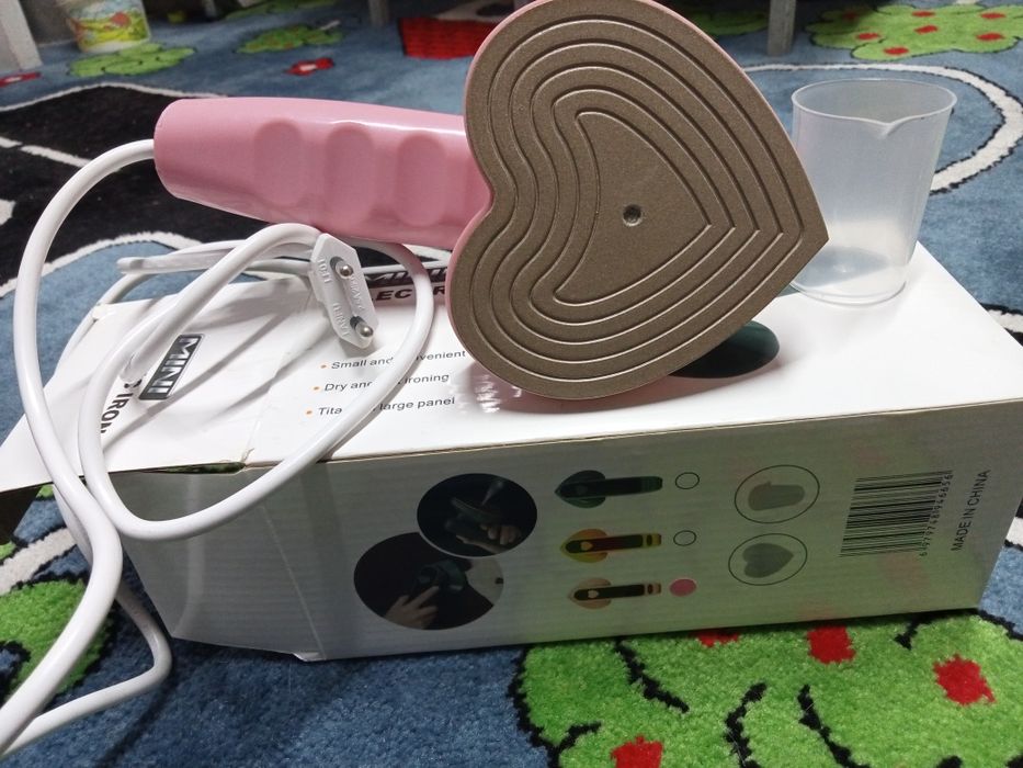 Продам утюг не дорого