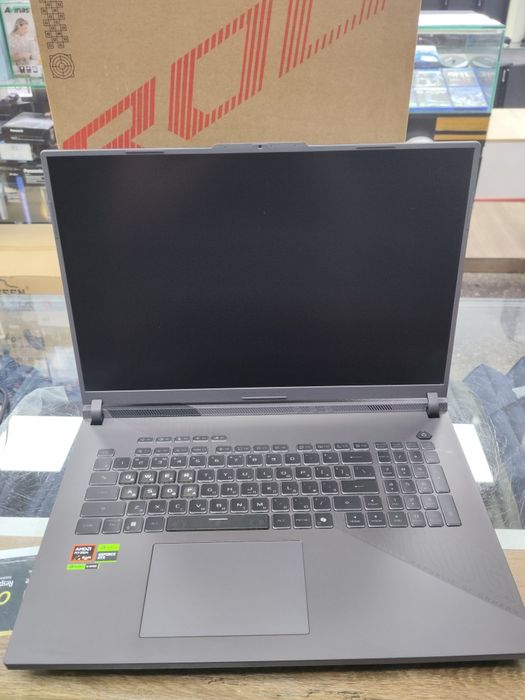 ASUS ROG Strix G18 G814P (G814PM)