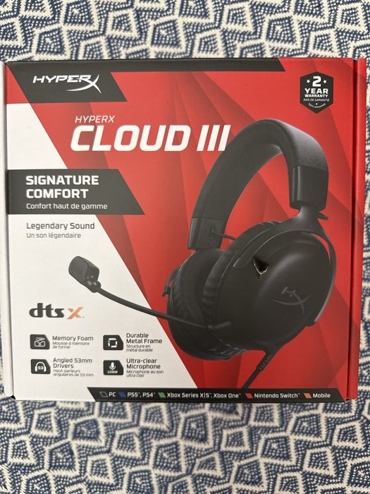 Продаются игровые наушники