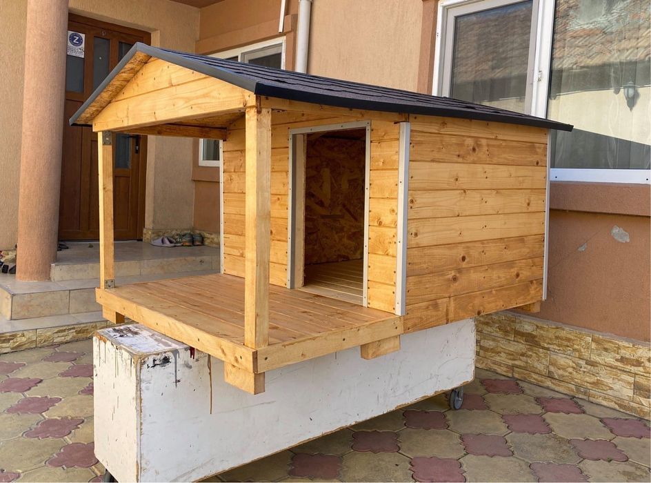 Cusca izolata cu terasa