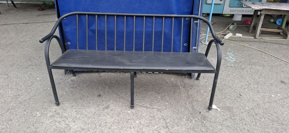 Продам стул большой.