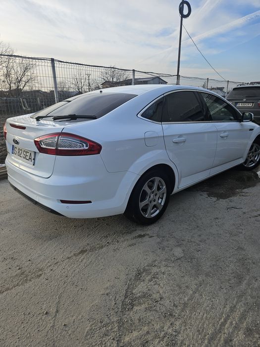 FORD Mondeo 2014 — imagine 4
