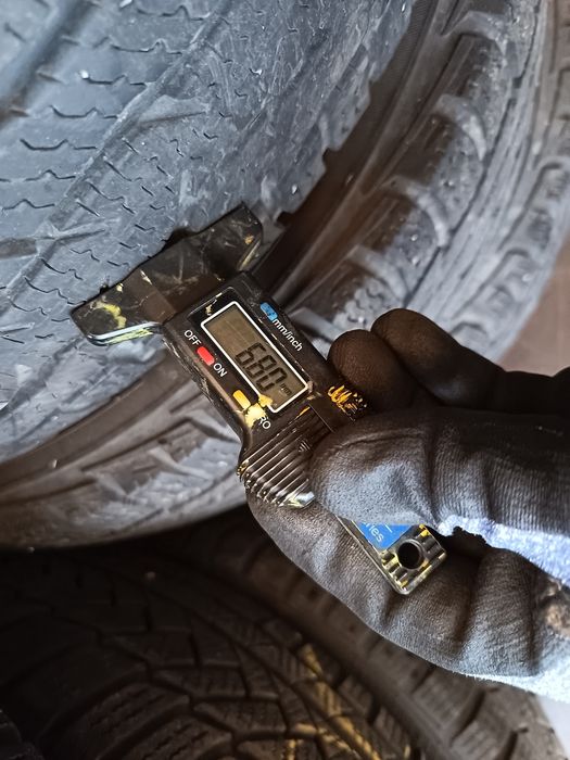 Anvelope MS iarna 195 75 16c Nokian 2018 5.5-6.5mm