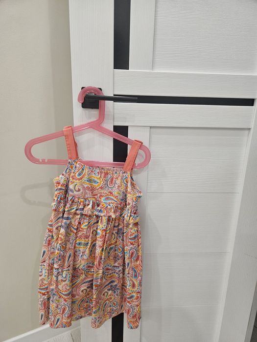 Продам Платье для девочек