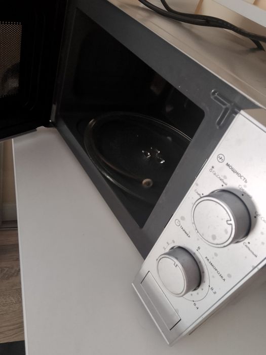 Микроволновка AEG