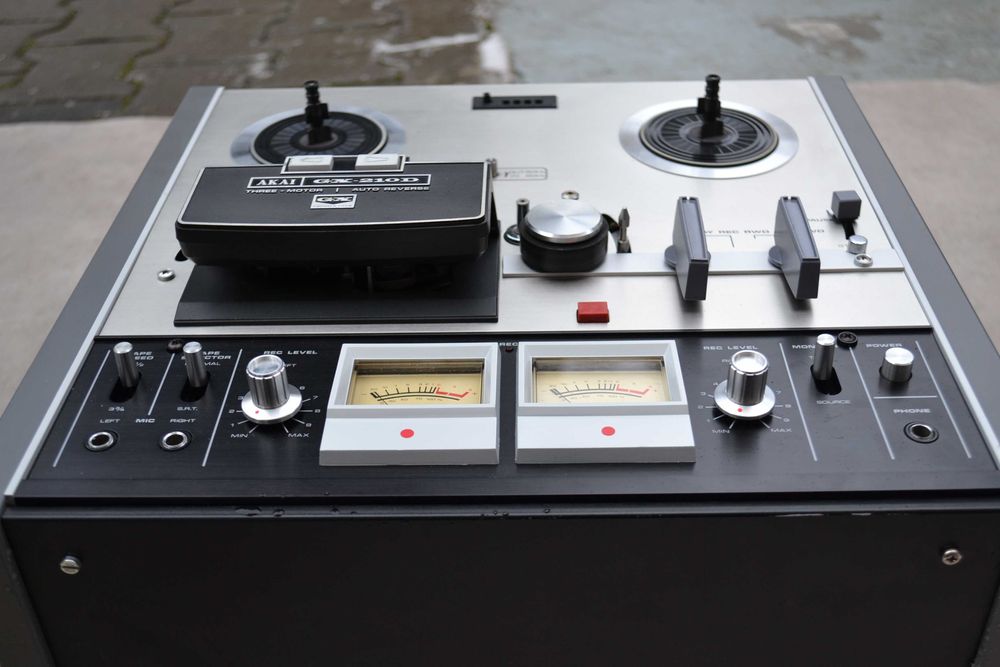 Magnetofon Akai GX 210 D