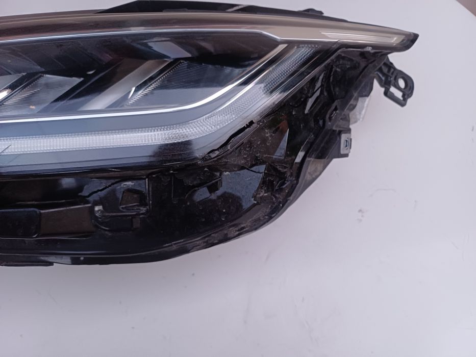 Ляв фар за Vw Golf 7;  2019г.
