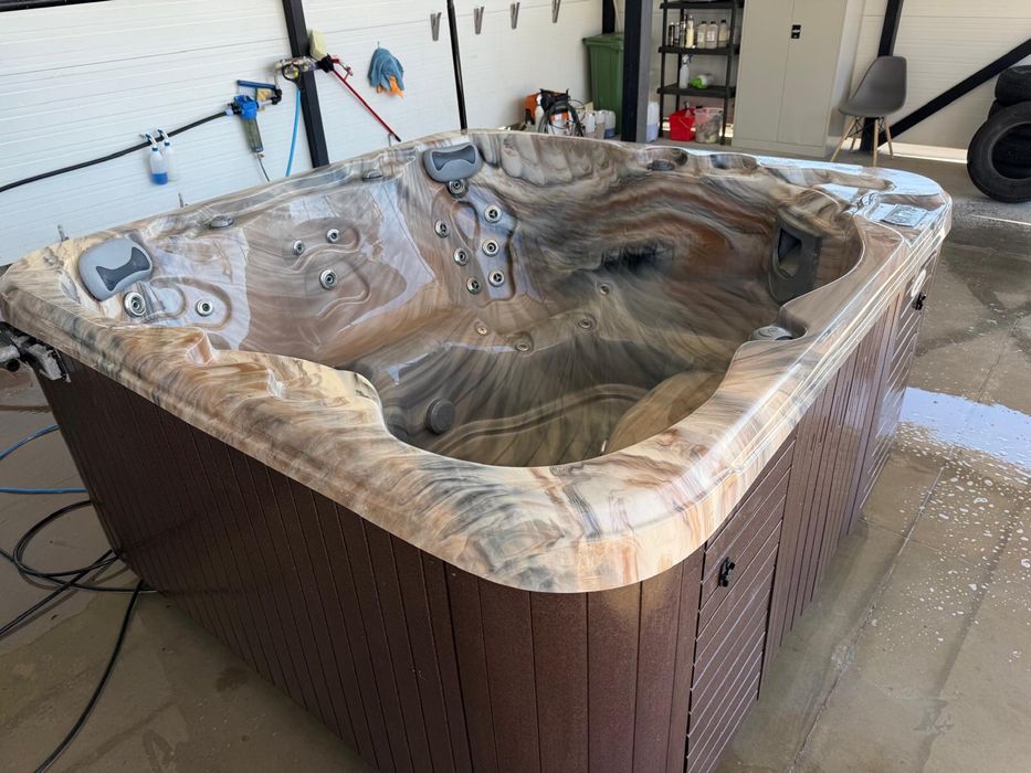 Градински джакузита внос