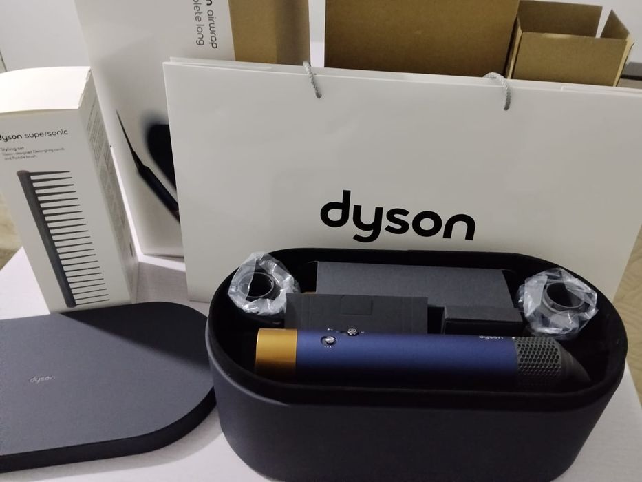 Продам фен Дайсон