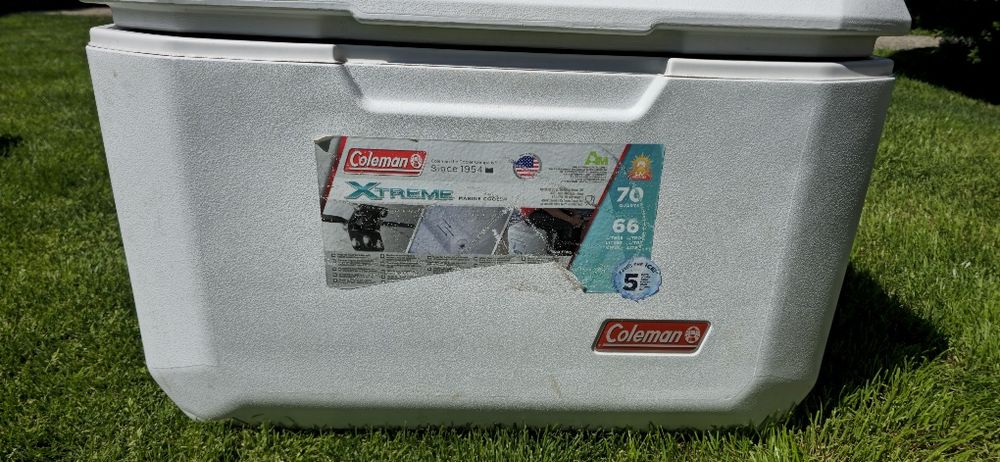 Lada frigorifica Coleman Marine Xtreme 66L