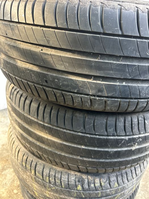 215 55 17 Michelin vara
