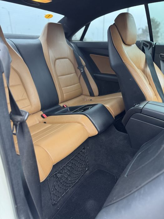 Vand sau schimb mercedes e cass 350d