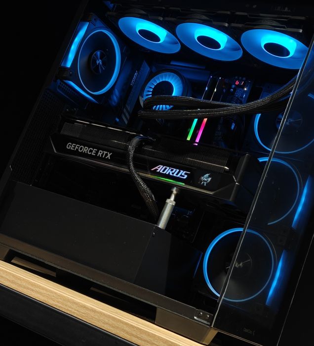 Ryzen 7800x3d/RTX 5070TI 16g/DDR5 32/Ssd 1T