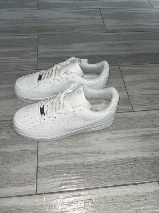 Air force 1 triple white