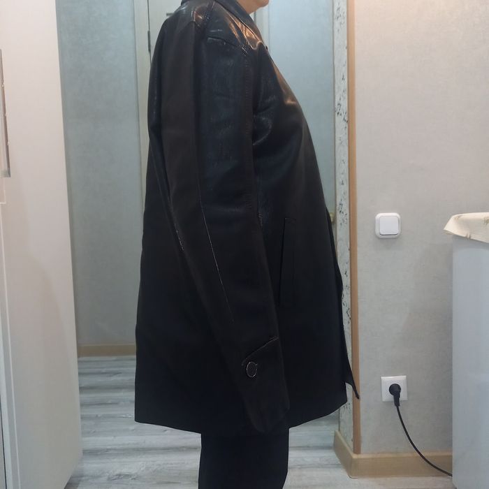 Продам новый кожаный плащ