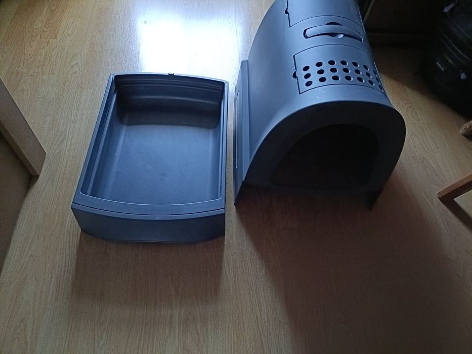 Litiera pisici Zuma 40x56x42,5 Negru