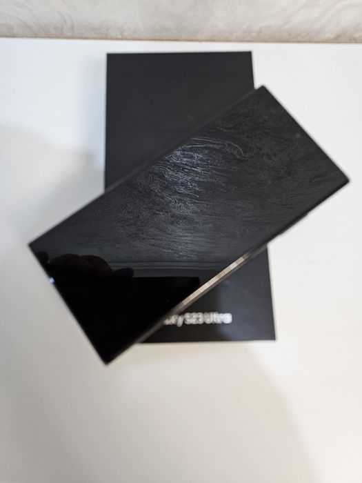 Продам самсунг galaxy S23 ultra