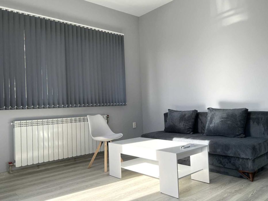 Дава се под наем Офис в Велико Търново, Център - 26 кв.м за 199.41 € - Снимка #2