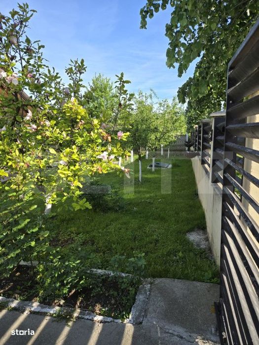 Vanzare in 2 rate Iedera Moreni  Casa individuala P+1 cu mansarda, ter
