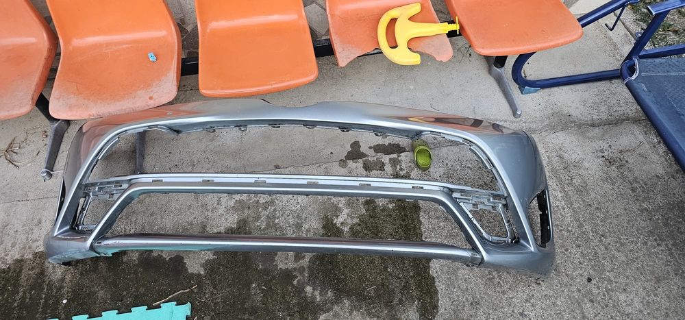 Bara Toyota avensis 2015 2016 2017 2018