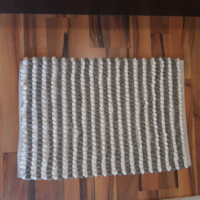 Постелка за баня