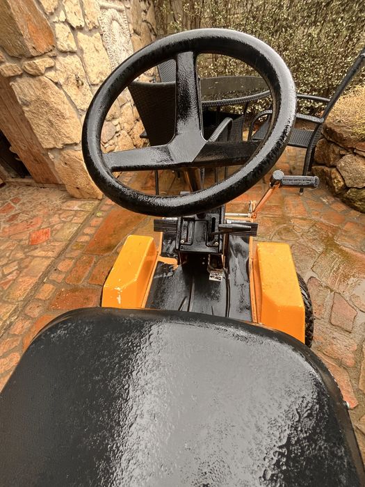 Tractor stiga park 2000