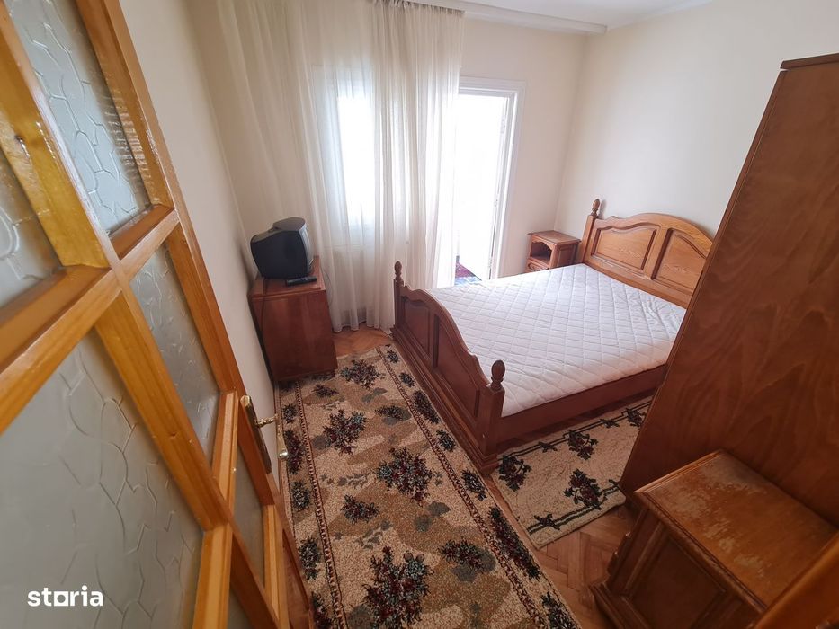 Burdujeni- apartament cu 3 camere mobilat si utilat