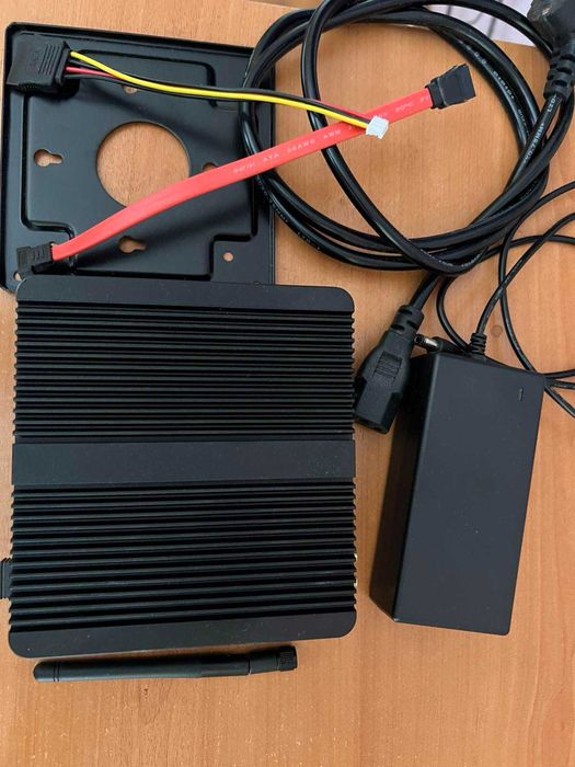 Mini PC компютър