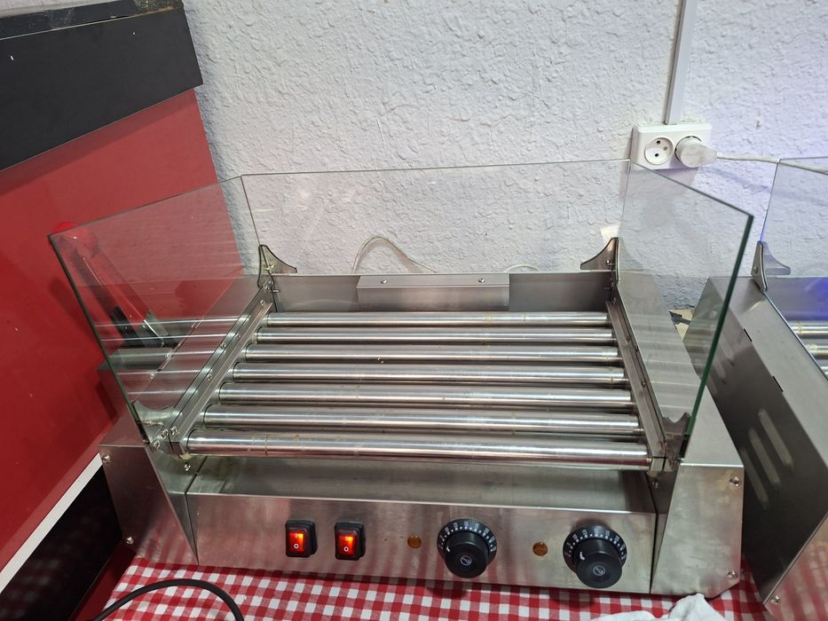 Hot dog sasiska aparat