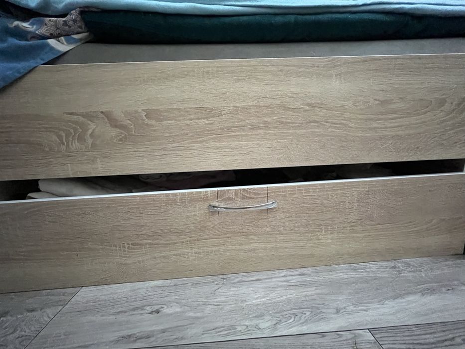 Продам 2 кровати односпальные