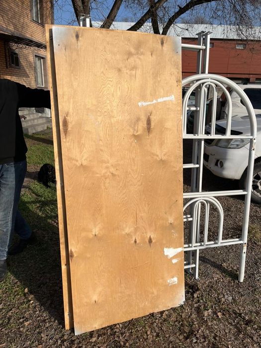 Двухъярусная кровать