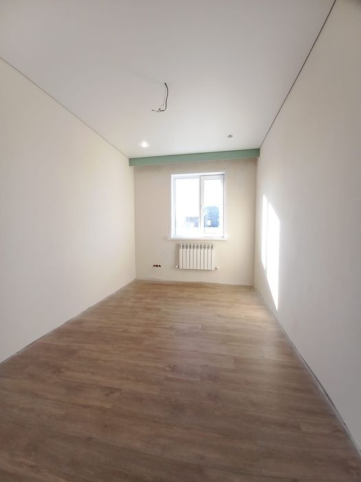 Продам дом в районе Курени