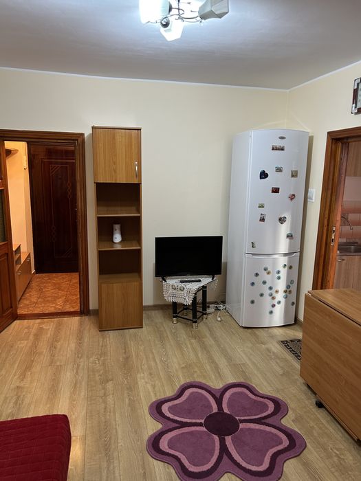 Garsonieră de închiriat