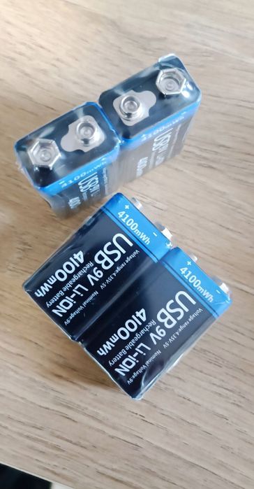 Презареждащи батерии АА / ААА / 9V / D