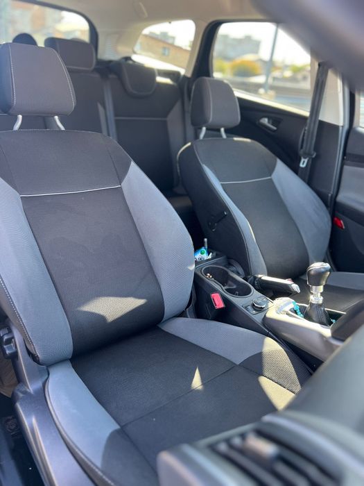 Vand /schimb cu Golf 6 Ford Focus Mk4-2014