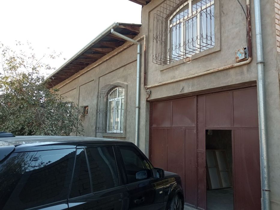 uy sotiladi eski 16 yillik betonkaga yaqin 6 sotu