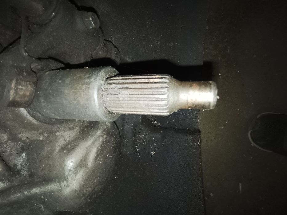 Коробка на мазду